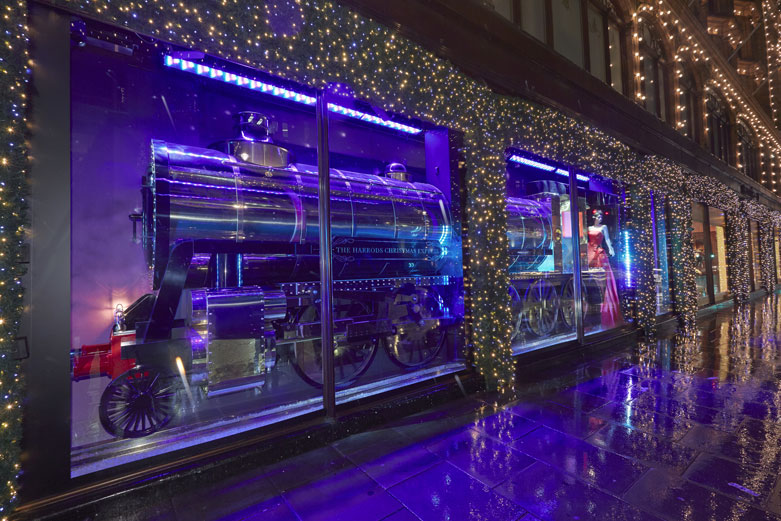 “Harrods特快列車”圣誕節櫥窗設計