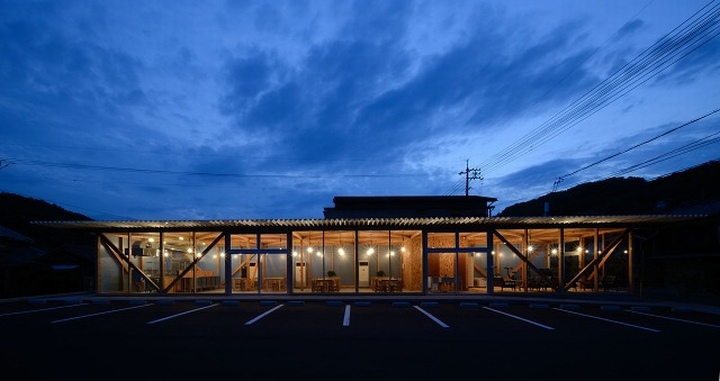 Cafeteria in Ushimado餐廳的空間設計