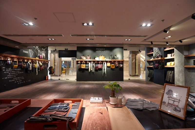 m0851高檔皮具概念店設計